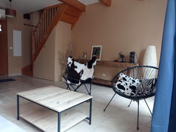 Maison De Charme Avec Patio Et Terrasse De Toit Estagel Екстер'єр фото